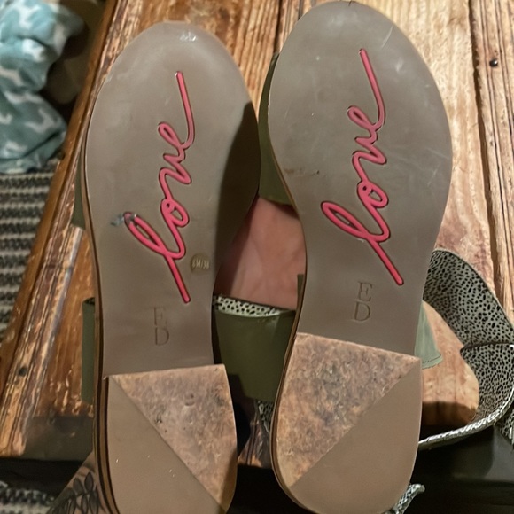 Green ED Wrap Around Sandals - Picture 3 of 4